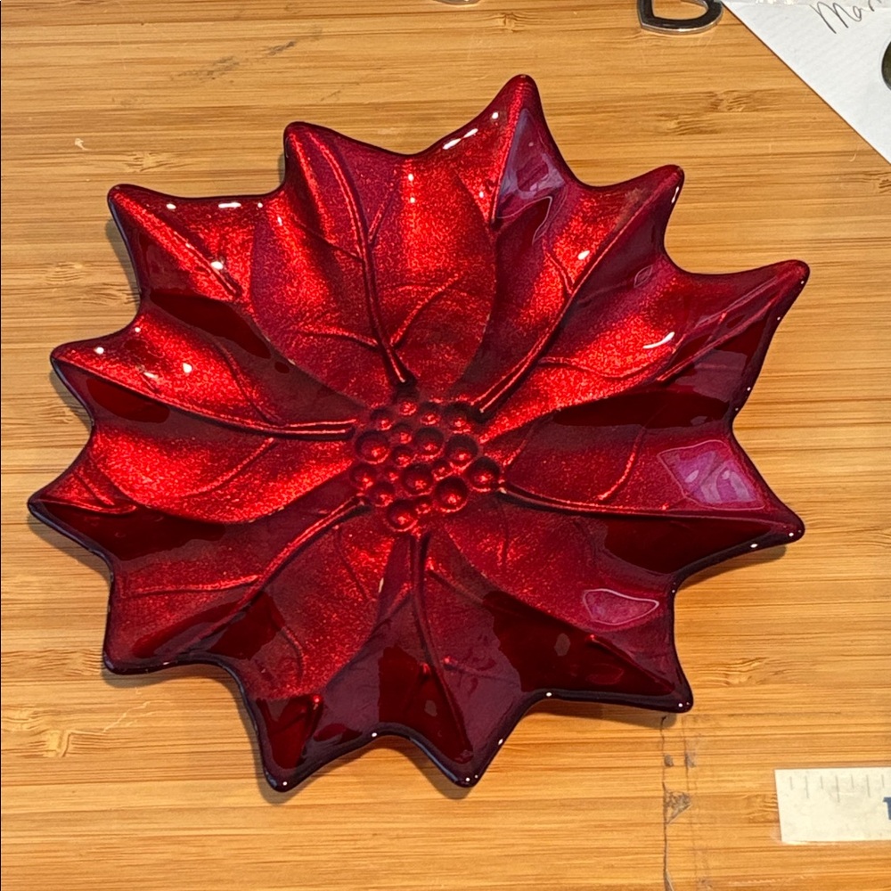 Red Poinsettia soap dish
